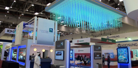 Üzleti utak, Kiállítások, Vietnam -ban